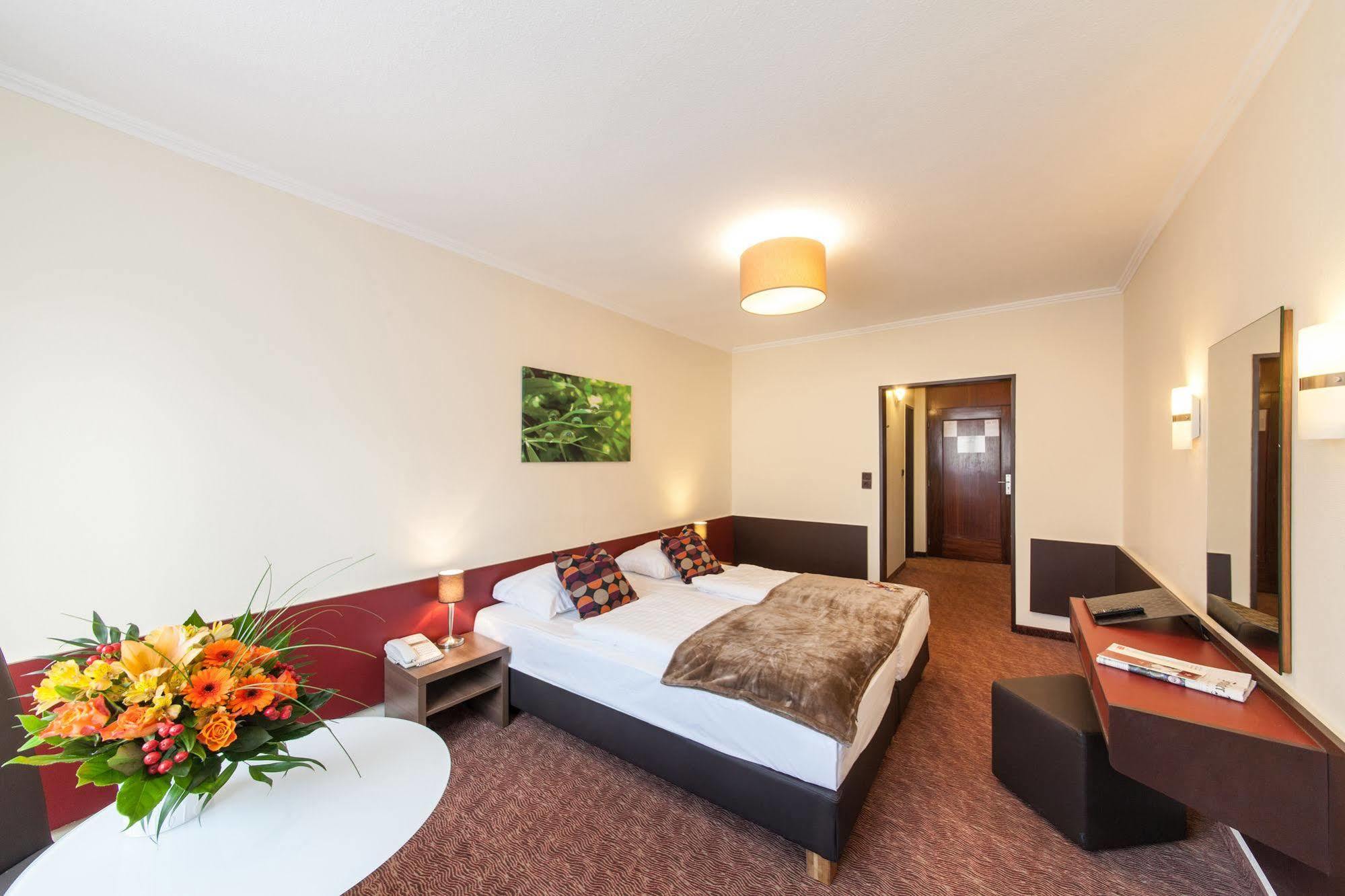 Hotel Signature Hansahof 3*